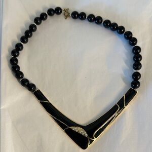 Vintage Costume Elegant Black and Gold Necklace